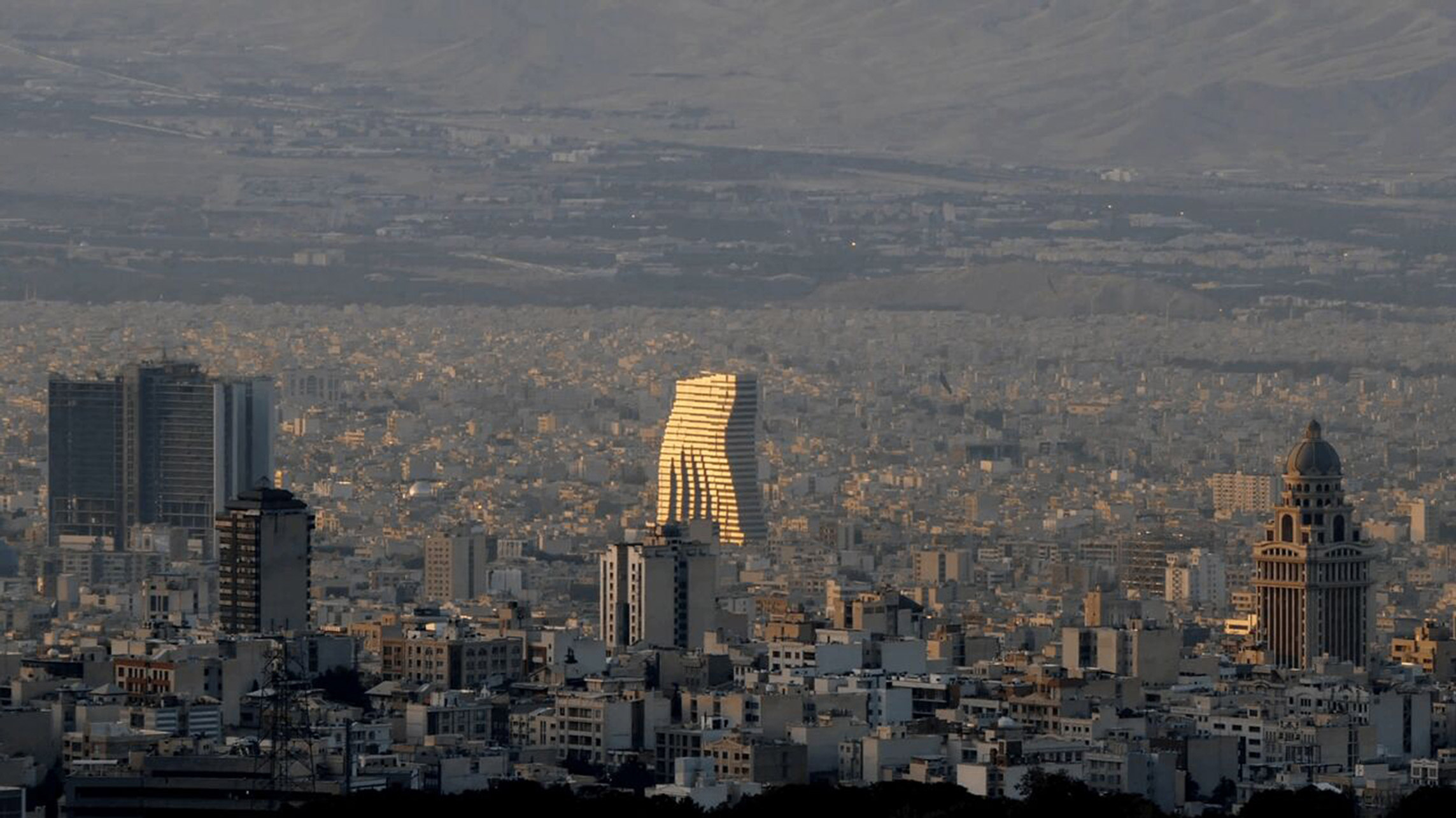 jaam tower in tehran